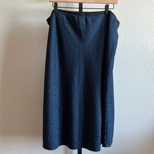 Chelsea 28 Midi Shift Skirt